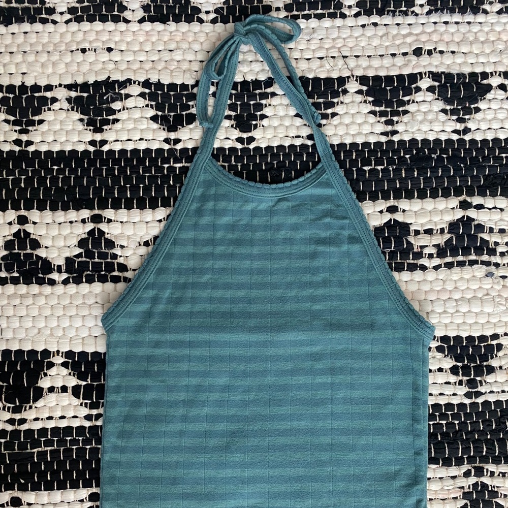 AEO halter top
